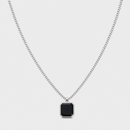Onyx Pendant Necklace on the 887Seven grey plate
