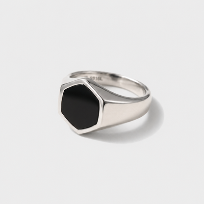 Onyx Signet Ring, Hexagon Face on the 887Seven grey plate