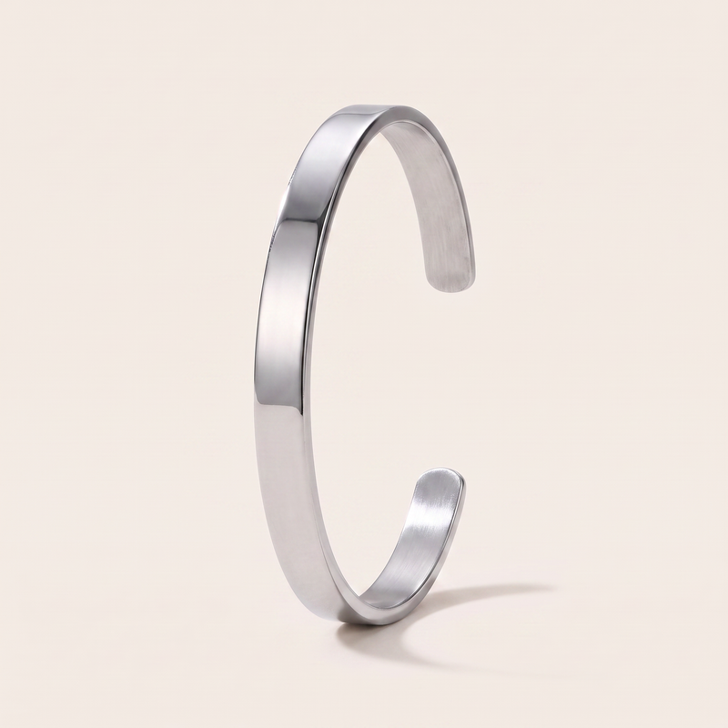 The Signet Pair, Silver worn