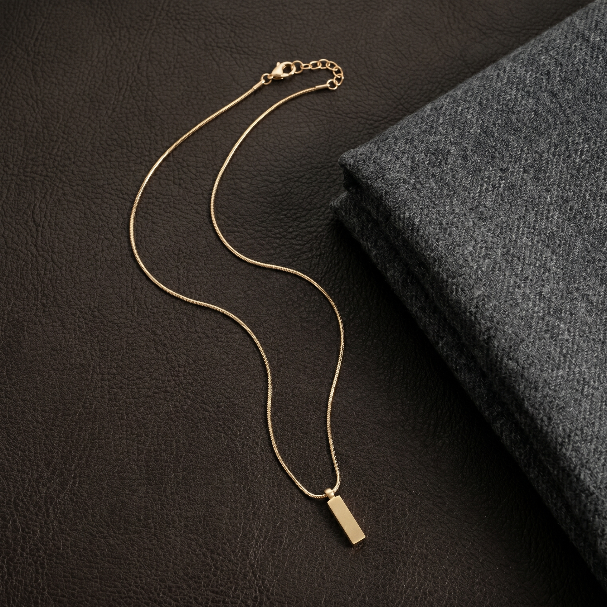 bar pendant necklace gold