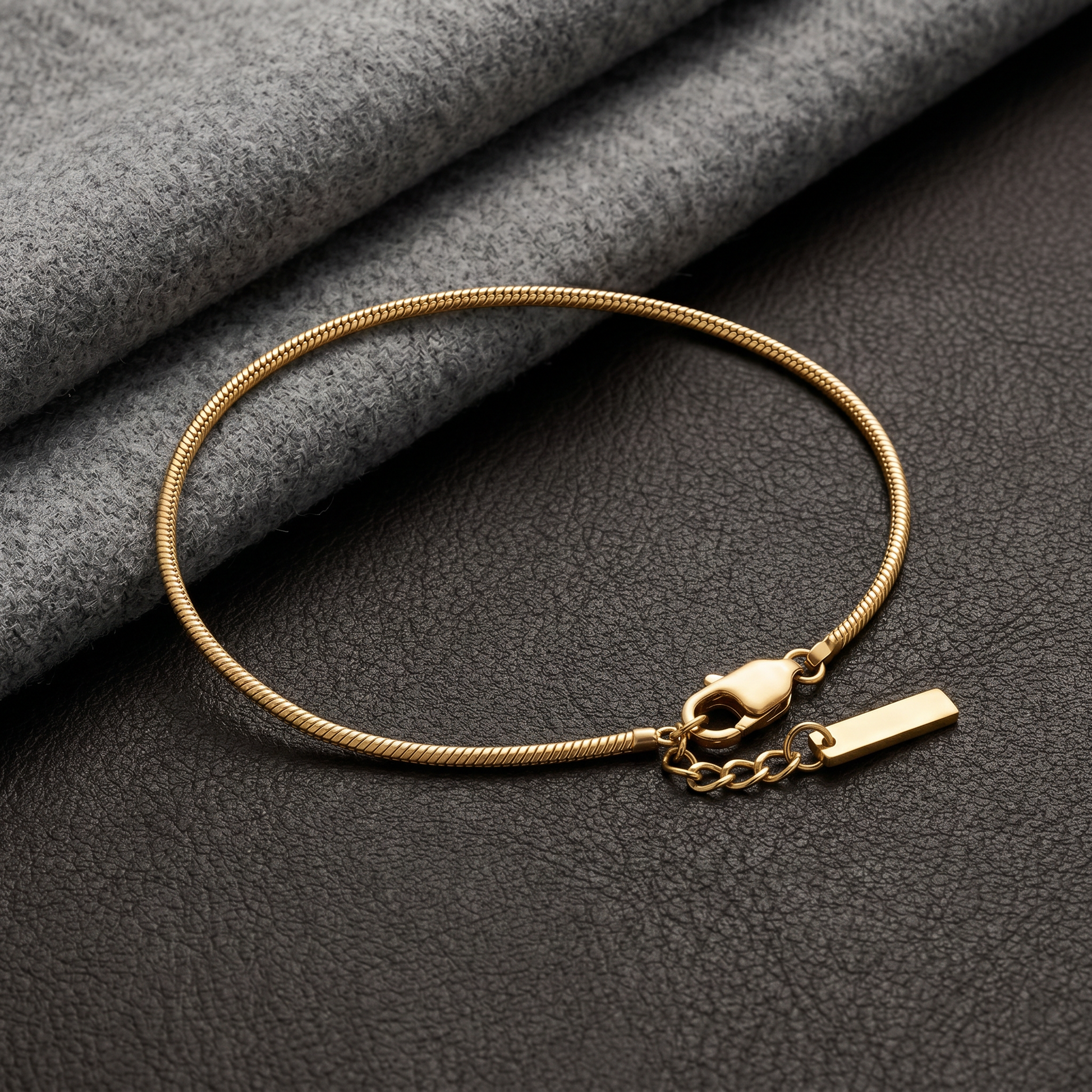 classic chain bracelet gold