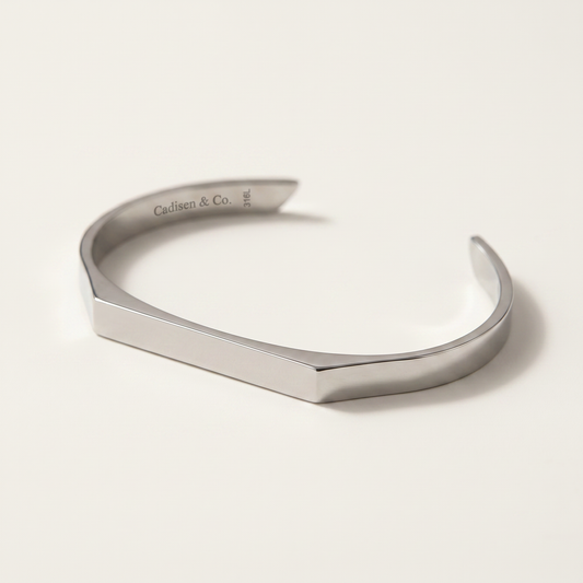 Close-up of the engravable bar on the cuff