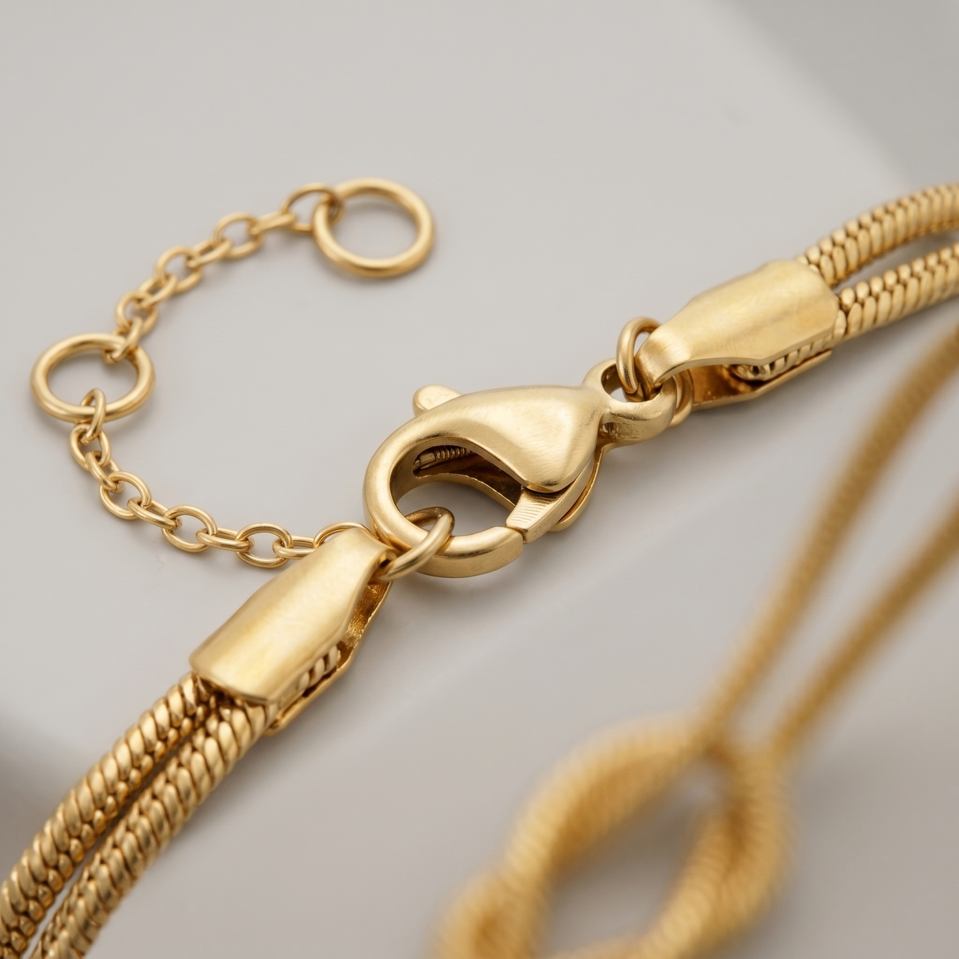 knot bracelet gold