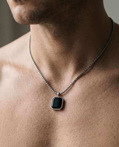 onyx pendant necklace