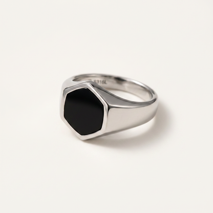 Close-up of the hexagonal onyx signet