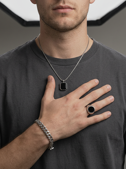 Onyx Signet Ring Round worn