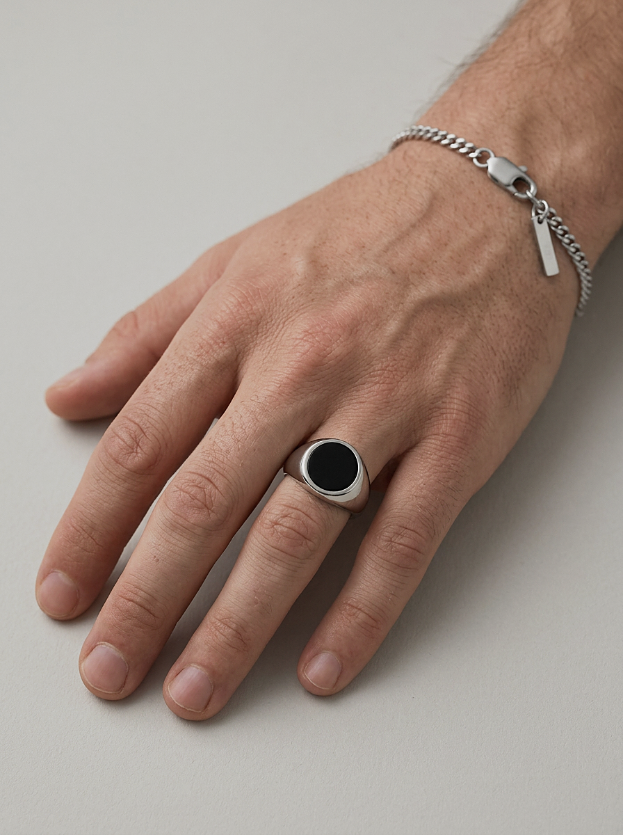 Onyx Signet Ring Round worn
