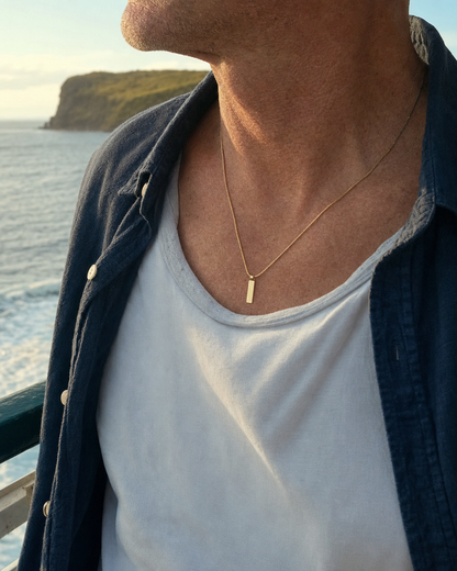 Pendant Necklace 18K gold finish, ferry rail