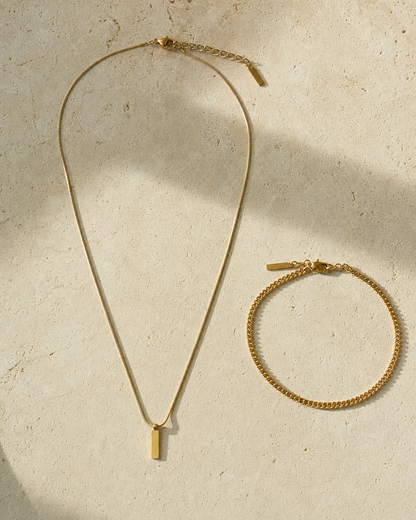 Pendant Necklace Gold, pair cuban