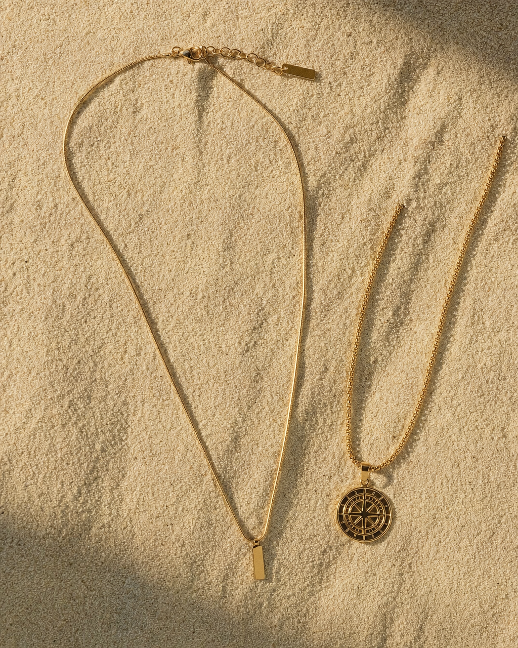Pendant Necklace 18K gold finish, pair compass